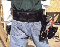 A premium quality 5" padded work belt provides extra comfort and comes with a double-tongue roller buckle