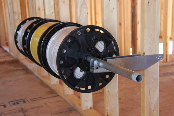 4REELCable Pulling Bracket